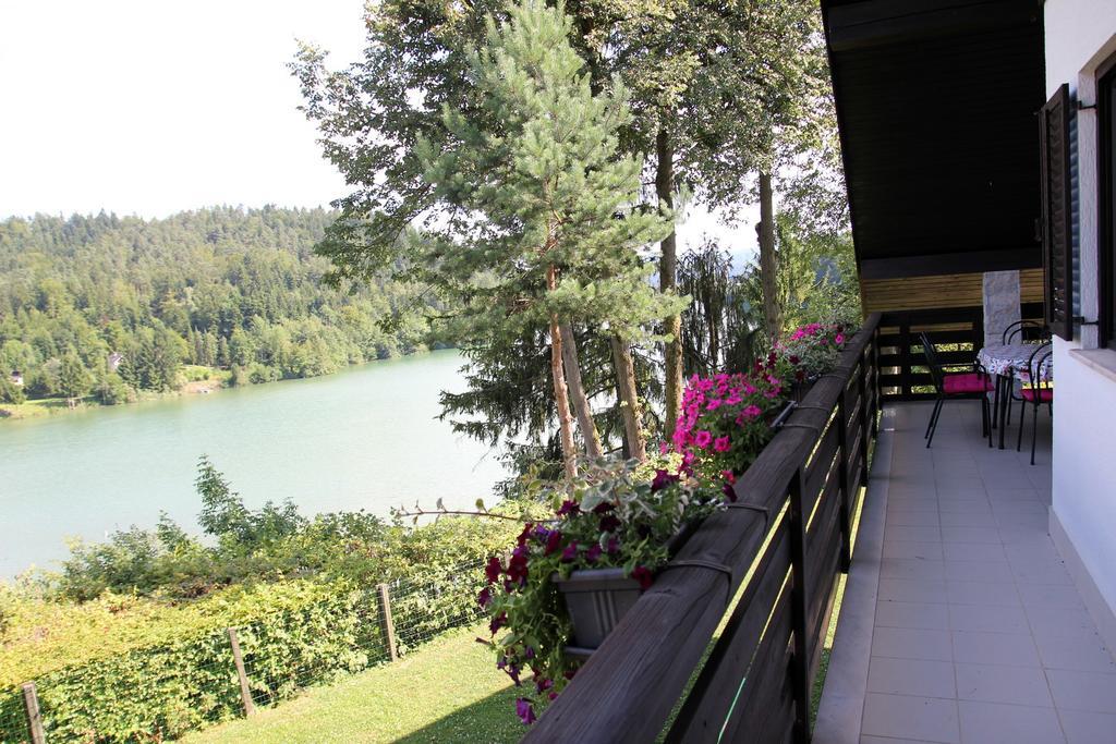 Lake House Apartment Medvode Exteriér fotografie